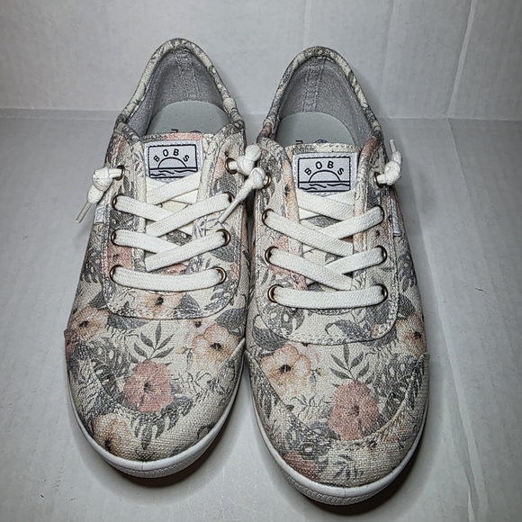 Bobs from Skechers memory foam Floral print canvas sneakers 7.5 - Picture 1 of 9